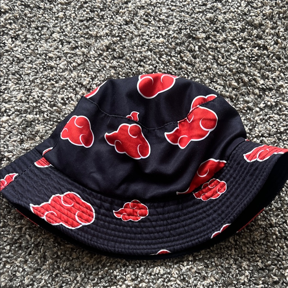 Naruto shippuden akatsulki red/Black cloud Bucket Hat with black reversal